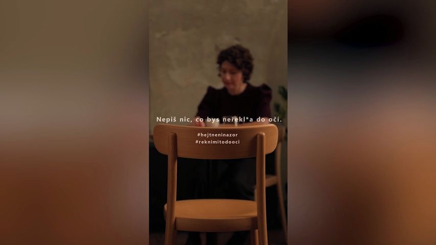 Hejt není názor. Slavní se rozhodli veřejně přečíst nenávistné komentáře na svou adresu